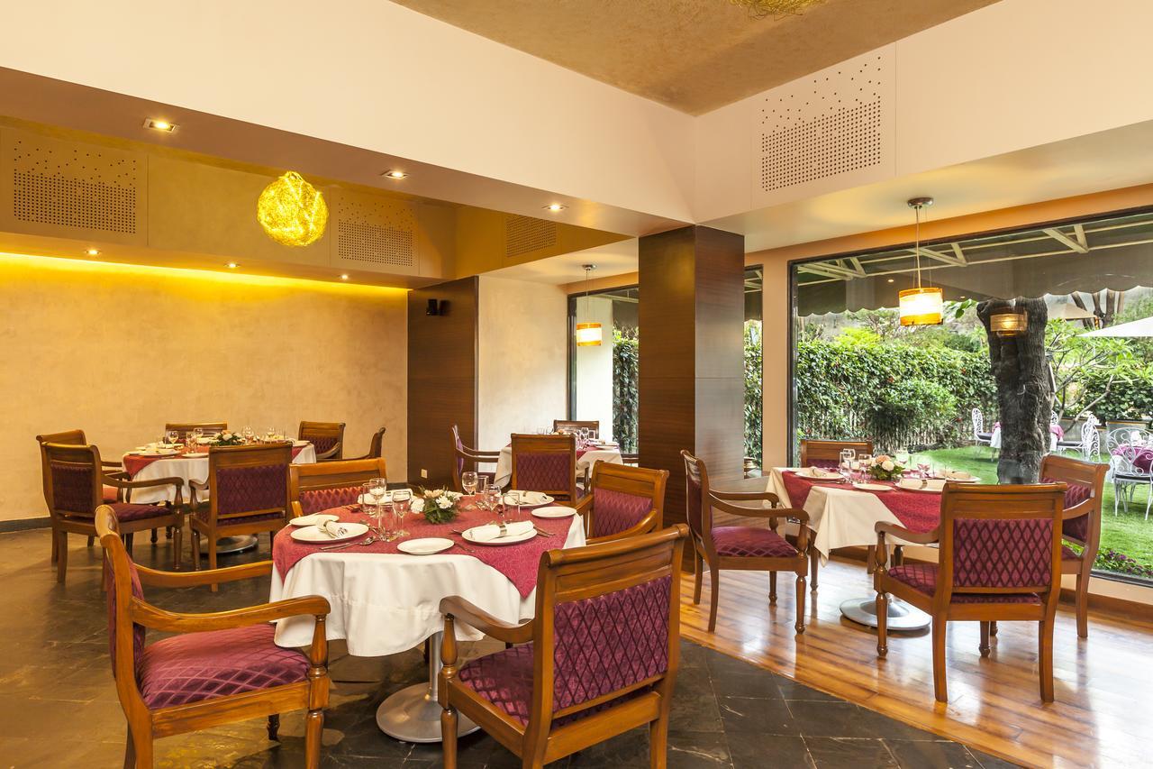 Hotel Hilltone Mount Abu Ngoại thất bức ảnh